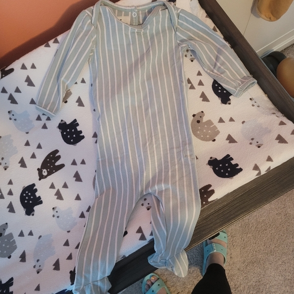 Maniere De Voir Other - Maniere Pinstripe Footie Size 9 months